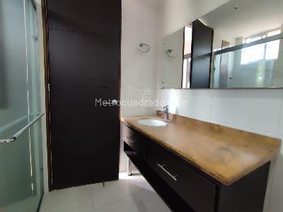 Apartamento en venta en Pinares, Pereira · foto 8 de 20