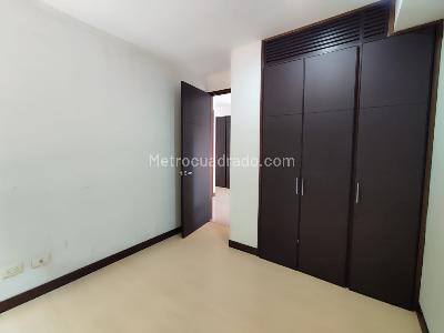 Apartamento en venta en Pinares, Pereira · foto 12 de 20