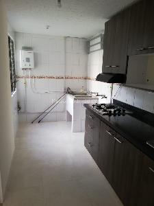 Apartamento en venta en Pinares, Pereira · foto 3 de 7