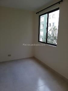 Apartamento en venta en Pinares, Pereira · foto 4 de 7
