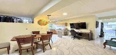 Casa de 5 alcobas en venta en El Poblado Ii, Pereira, 680 m² · foto 2 de 20