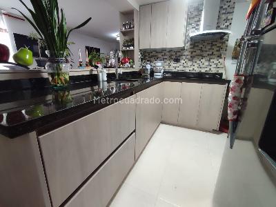 Apartamento de 3 alcobas en venta en Avenida Las Americas, Pereira, 62 m² · foto 12 de 20