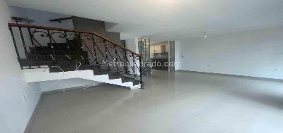 Casa de 4 alcobas en venta en Oro Negro, Armenia, 115 m² · foto 3 de 20