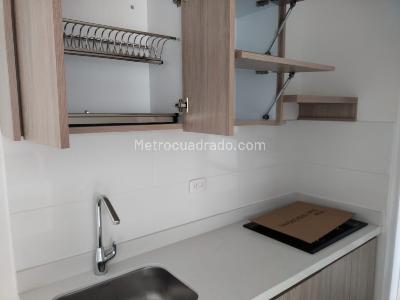 Apartamento de 2 alcobas en venta en Baja Suiza, Manizales, 62 m² · foto 2 de 15