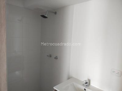 Apartamento de 2 alcobas en venta en Baja Suiza, Manizales, 62 m² · foto 8 de 15