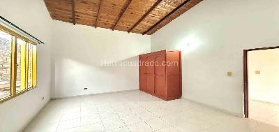 Casa en venta en Combia, Pereira · foto 2 de 19