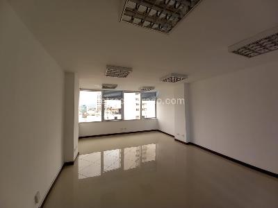 Office for rent in Centro, Manizales