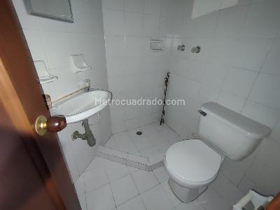Apartamento en venta en Alpes, Pereira · foto 13 de 20