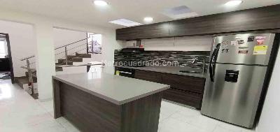 Casa de 5 alcobas en venta en Los Laureles, Manizales, 158 m² · foto 11 de 20