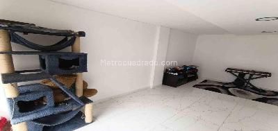 Casa de 5 alcobas en venta en Los Laureles, Manizales, 158 m² · foto 12 de 20