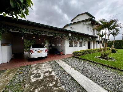 Casa de 4 alcobas en venta en Mercedes Del Norte, Armenia, 380 m² · foto 2 de 20
