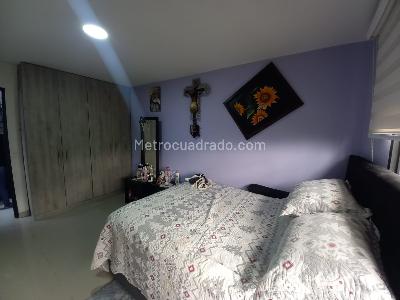 Casa de 4 alcobas en venta en Altos De Granada, Manizales, 162 m² · foto 9 de 20