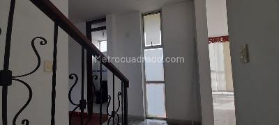 Casa en venta en Leonora, Manizales · foto 2 de 20