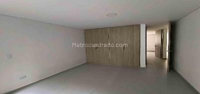 Apartamento de 3 alcobas en venta en Pinares, Pereira, 96 m² · foto 8 de 12