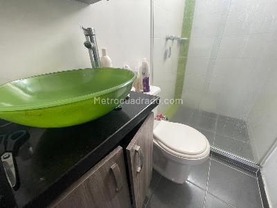 Apartamento en venta en Las Americas, Armenia · foto 9 de 17