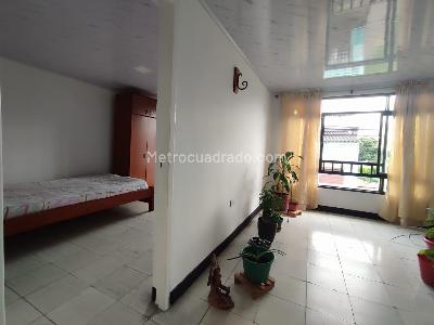 Casa en venta en Ciudadela Comfamiliar Boquia, Pereira · foto 4 de 20