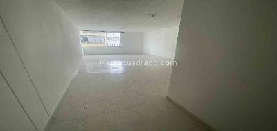Apartamento en venta en Centro, Armenia · foto 3 de 19