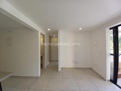 Apartamento de 2 alcobas en venta en Cerritos, Pereira, 70 m² · foto 7 de 17