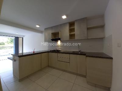 Apartamento de 2 alcobas en venta en Cerritos, Pereira, 70 m² · foto 10 de 17