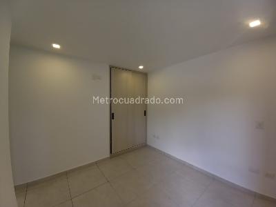 Apartamento de 2 alcobas en venta en Cerritos, Pereira, 70 m² · foto 17 de 17