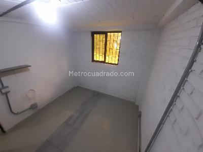Casa de 5 alcobas en venta en El Poblado Ii, Pereira, 145 m² · foto 4 de 18