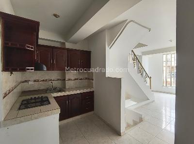 Casa de 5 alcobas en venta en El Poblado Ii, Pereira, 150 m² · foto 5 de 20