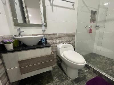 Apartamento de 2 alcobas en venta en Oro Negro, Armenia, 63 m² · foto 9 de 15