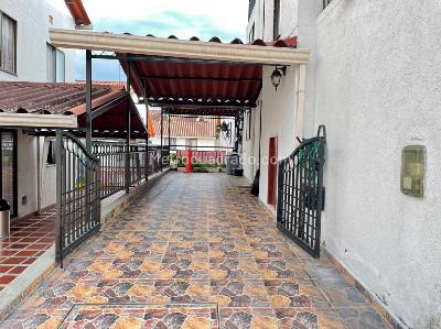 Casa en venta en Avenida 30 De Agosto, Pereira · foto 6 de 20