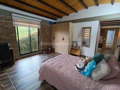 Casa de 3 alcobas en venta en La Linda, Manizales, 400 m² · foto 14 de 20