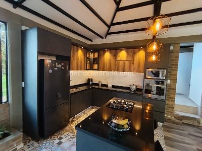 Casa de 3 alcobas en venta en La Linda, Manizales, 400 m² · foto 15 de 20