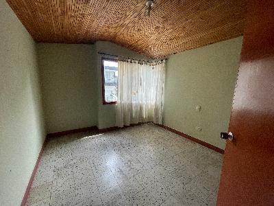 Casa de 5 alcobas en venta en Coinca, Armenia, 295 m² · foto 3 de 20
