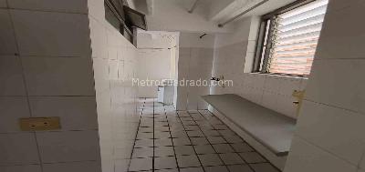 Apartamento de 3 alcobas en venta en La Leonora, Manizales, 82 m² · foto 6 de 18