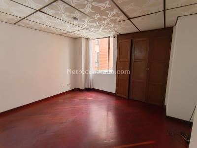 Apartamento de 3 alcobas en venta en La Leonora, Manizales, 82 m² · foto 11 de 18