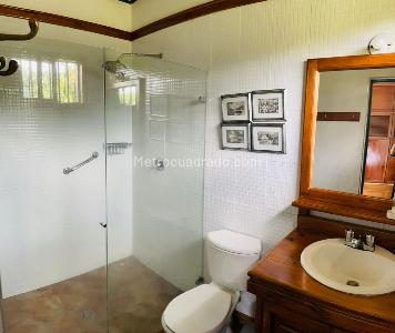 Casa de 3 alcobas en venta en El Caimo, Armenia, 500 m² · foto 3 de 15