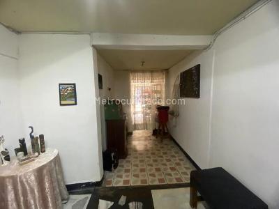 Casa de 5 alcobas en venta en Santa Teresita, Pereira, 225 m² · foto 7 de 10