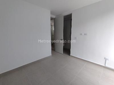 Casa de 4 alcobas en venta en Oro Negro, Armenia, 78 m² · foto 2 de 14