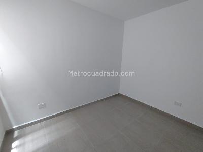 Casa de 4 alcobas en venta en Oro Negro, Armenia, 78 m² · foto 3 de 14
