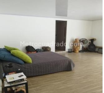 Casa de 3 alcobas en venta en Berlin, Ibagué, 766 m² · foto 13 de 20