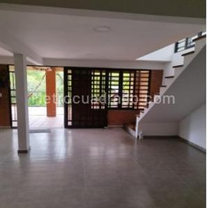 Casa de 3 alcobas en venta en Berlin, Ibagué, 766 m² · foto 15 de 20
