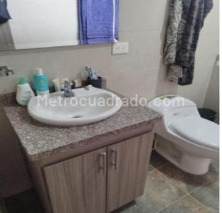 Casa de 3 alcobas en venta en Berlin, Ibagué, 766 m² · foto 6 de 20
