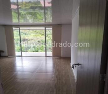 Casa de 3 alcobas en venta en Berlin, Ibagué, 766 m² · foto 8 de 20