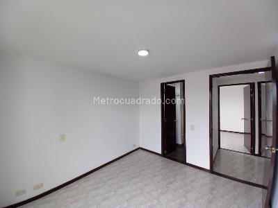 Apartamento en venta en Ondas Del Otún, Manizales · foto 9 de 20