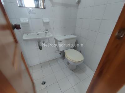Apartamento en venta en Alpes, Pereira · foto 2 de 20