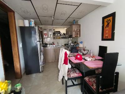 Apartamento en venta en Alferez Real, Manizales · foto 2 de 18