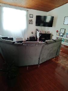 Casa de 5 alcobas en venta en Granada, Armenia, 192 m² · foto 4 de 16