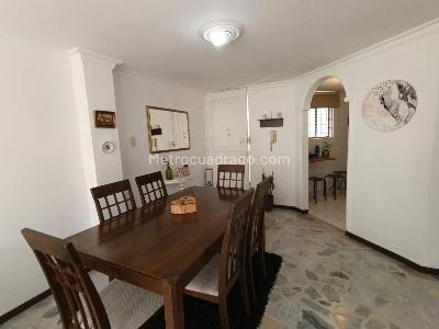 Apartamento de 2 alcobas en venta en Villa Carmenza, Manizales, 62 m² · foto 5 de 18