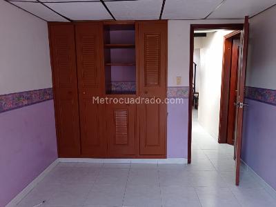 Casa de 3 alcobas en arriendo en Estambul, Manizales, 120 m² · foto 9 de 16