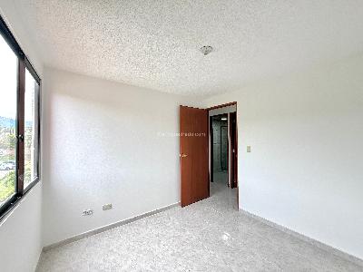 Apartamento en venta en Avenida 30 De Agosto, Pereira · foto 3 de 15
