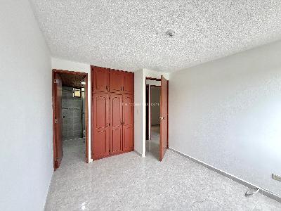 Apartamento en venta en Avenida 30 De Agosto, Pereira · foto 5 de 15
