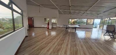 Casa de 4 alcobas en venta en Los Zagales, Manizales, 400 m² · foto 2 de 20